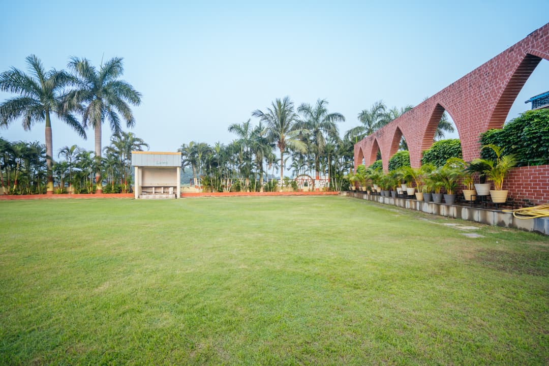 Ananta Lawn